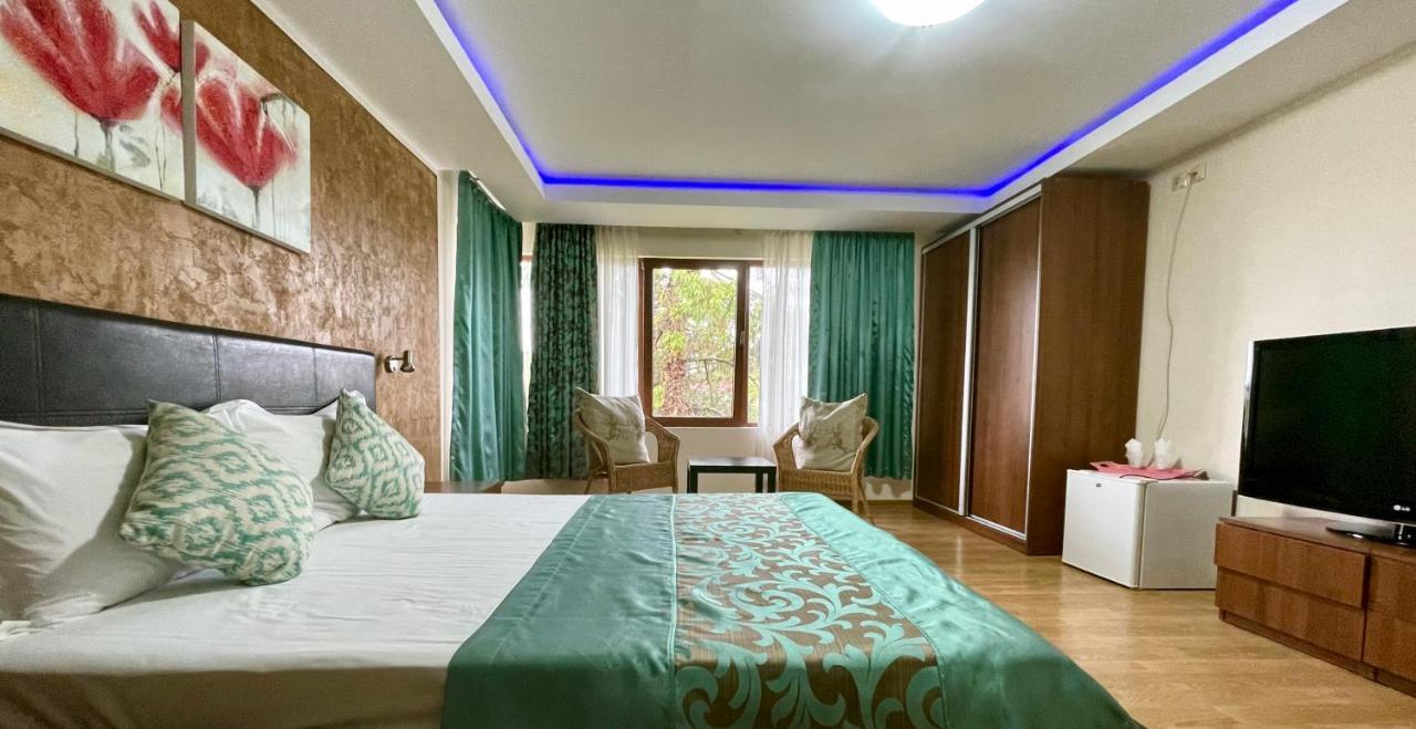 ヴァマ・ヴェケ Vamabel House Bed & Breakfast エクステリア 写真